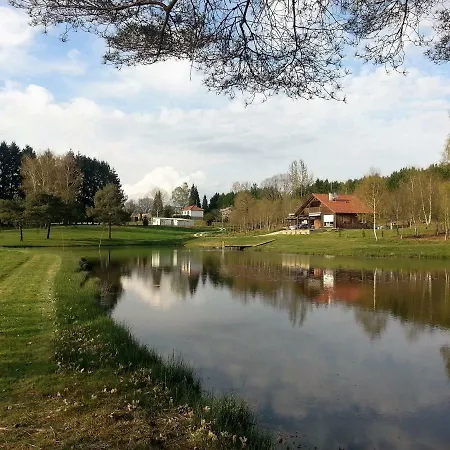 Lieux-au-lac Casa vacanze Augignac