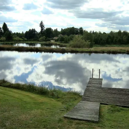 Lieux-au-lac Casa vacanze Augignac