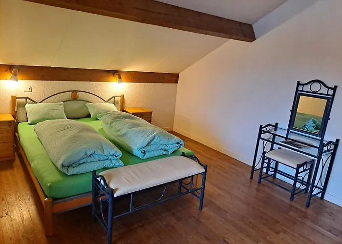 Lieux-au-lac * Augignac